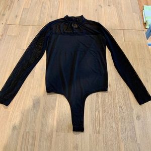Long sleeve body suit